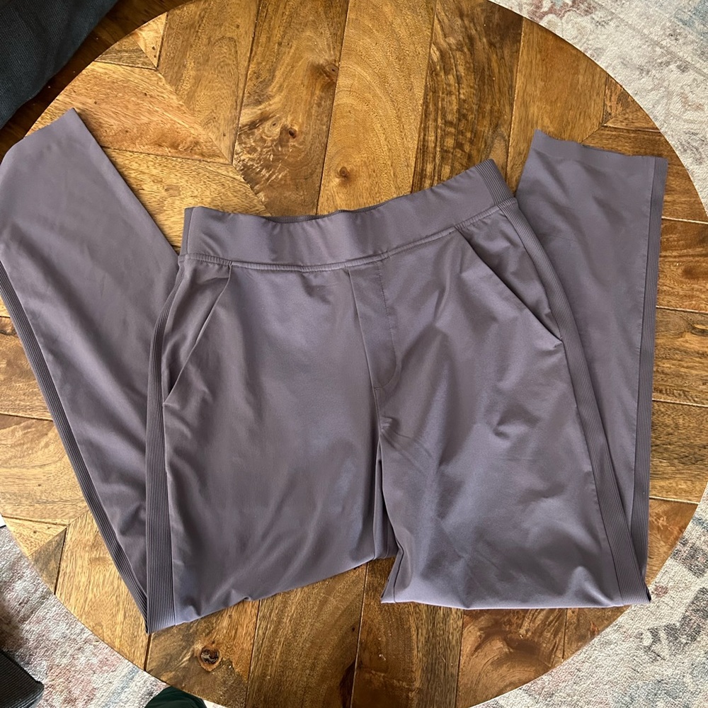 Dusky lavender Brooklyn ankle pant